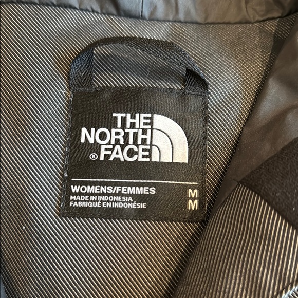 The North Face Black Raincoat with Hood and Half-Zip - Picture 2 of 2